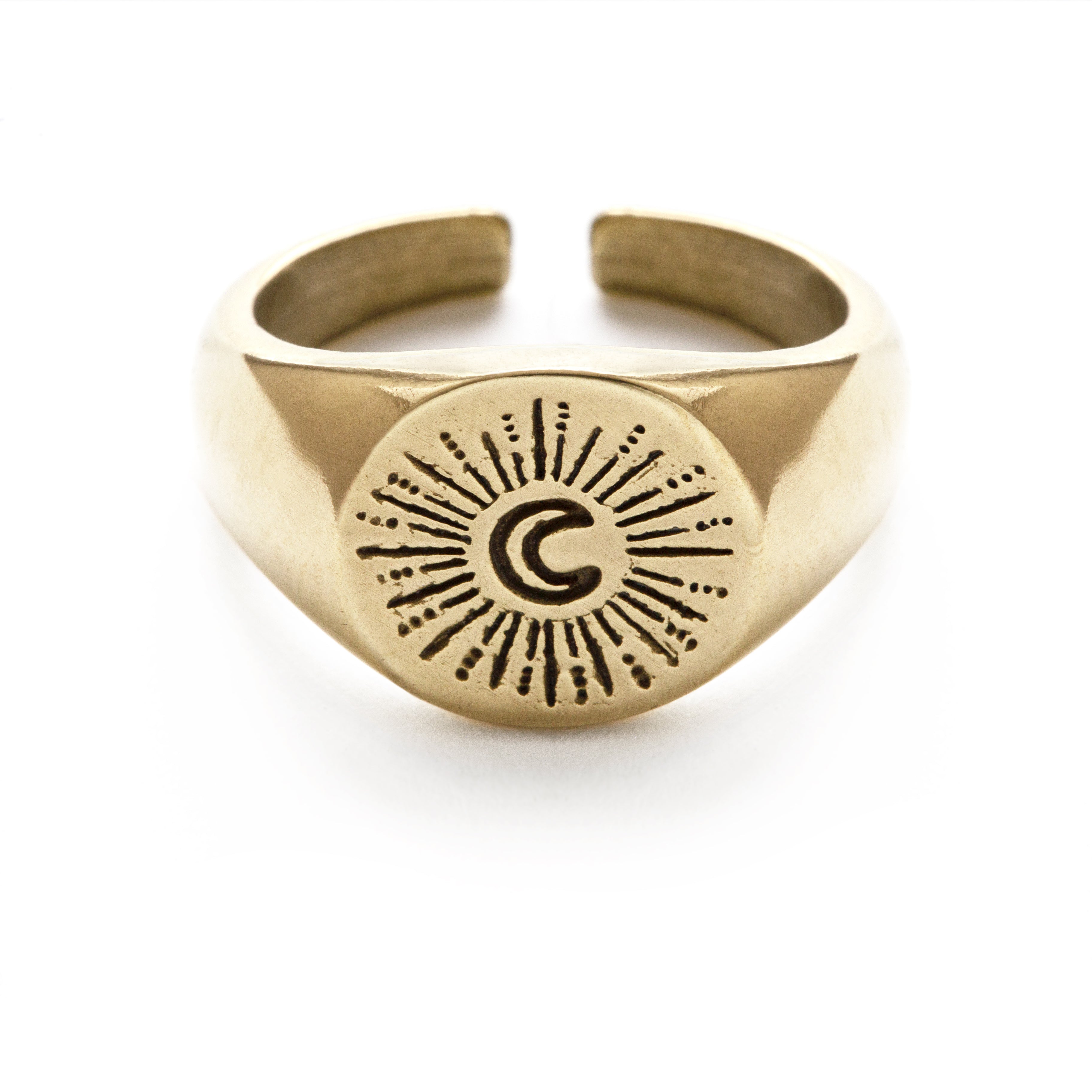Luz de Luna Signet Ring