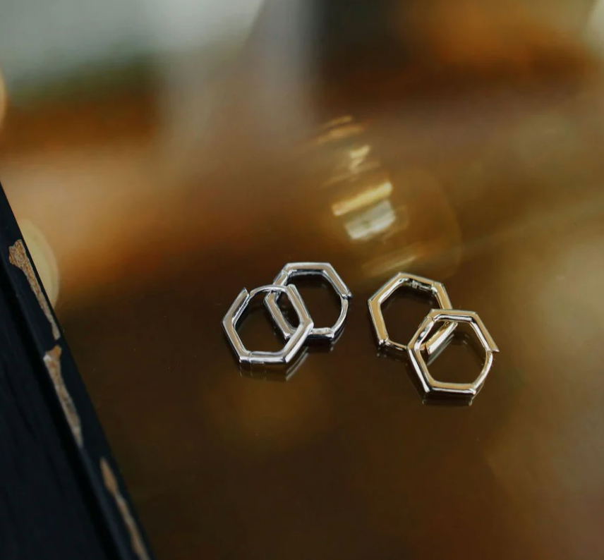 Hexagon Huggie - Silver