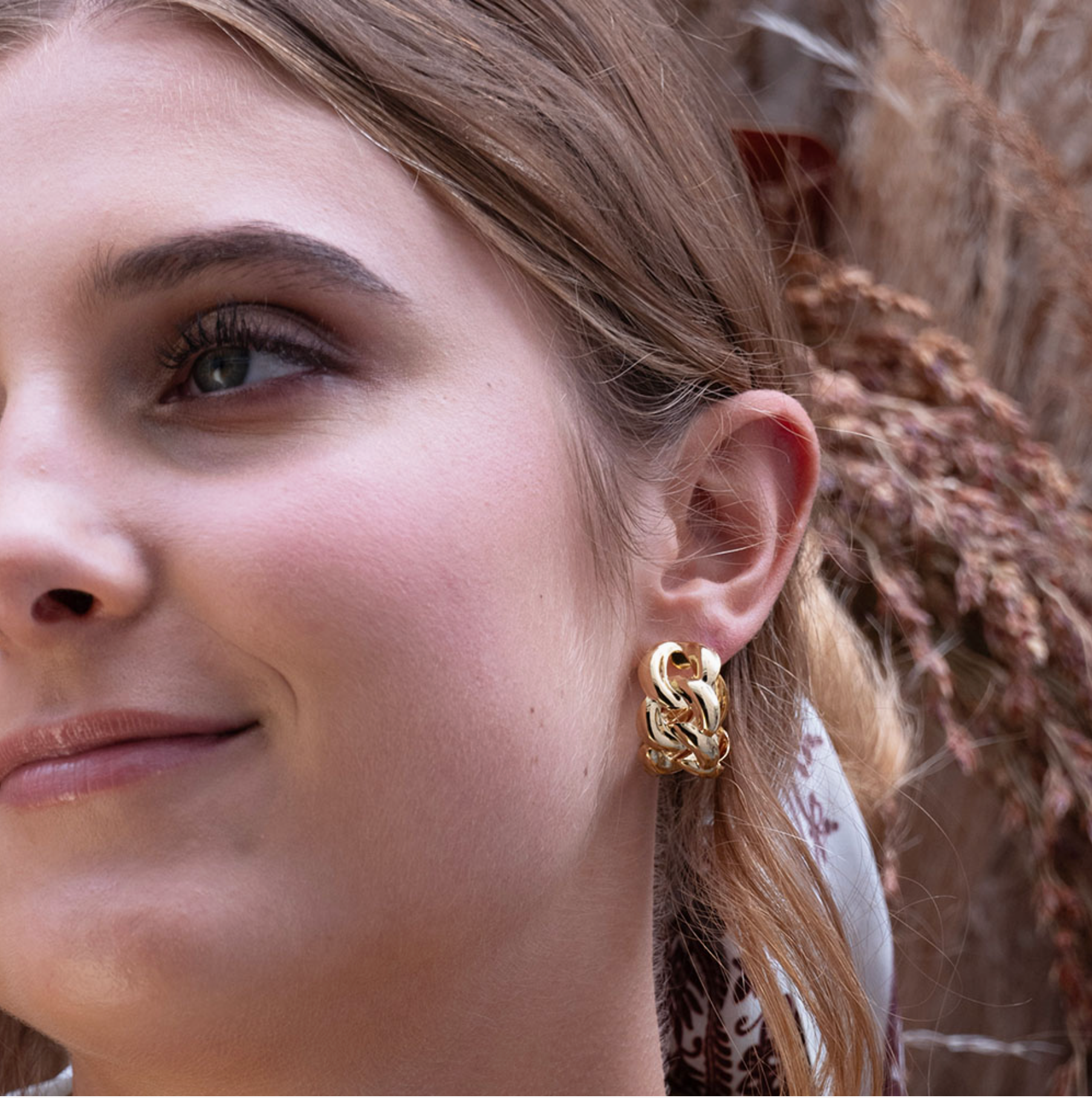 Chunky Chain Link Hoops