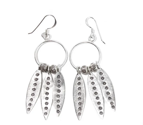 Hanging Leaves earrings