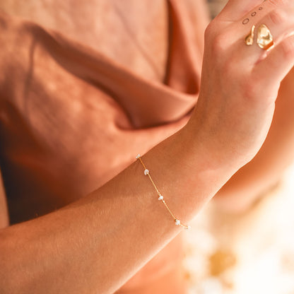 Freshwater pearl bracelet