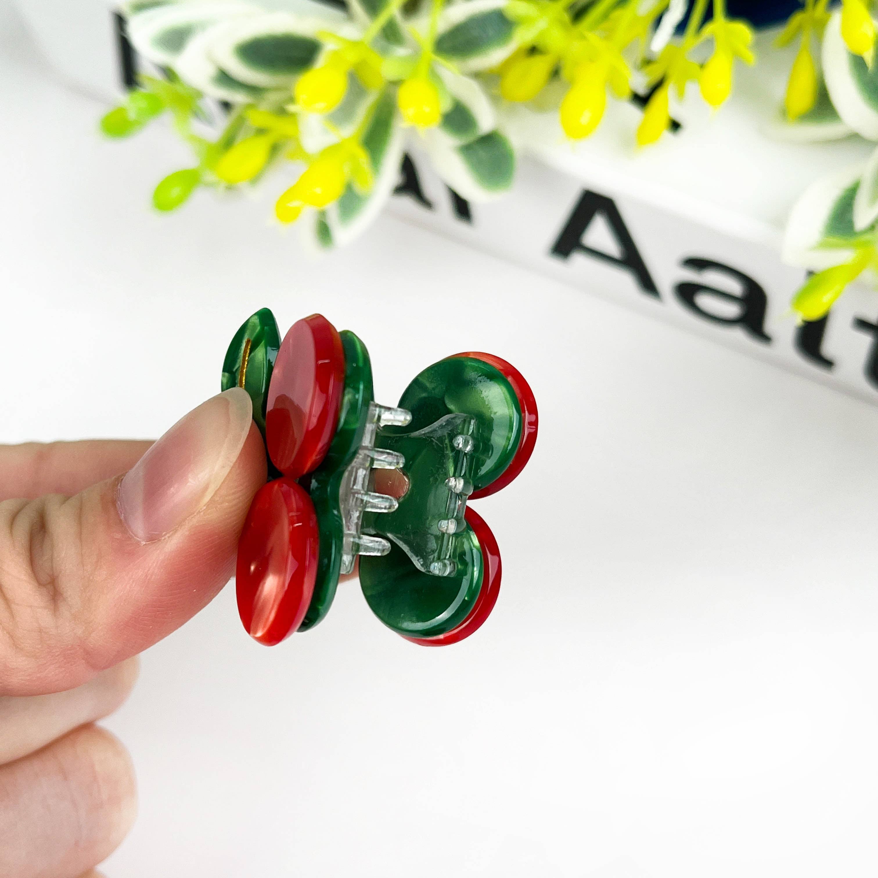 Cherry Mini Claws
