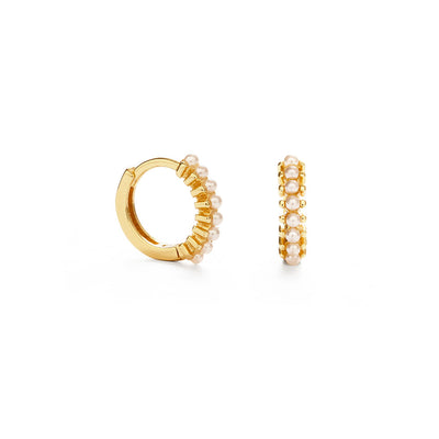 Pearl huggie earrings 10mm