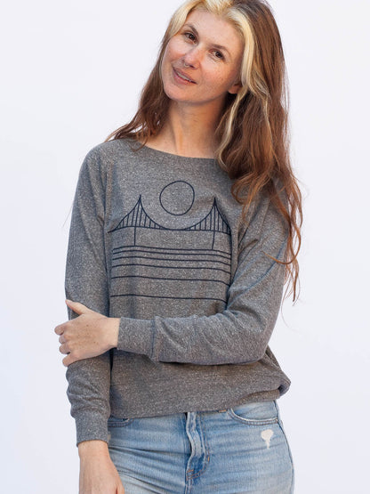 Minimal Bridge Women's Raglan Puullover