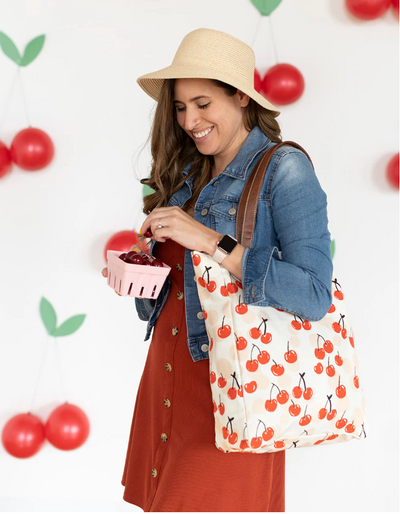 Market Tote Cherries