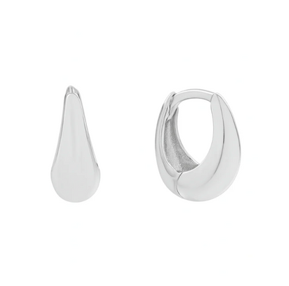 Elongated Nugget Huggie